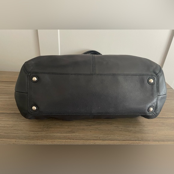 EUC, Coach Hampton, Black Leather, SoHo Shoulder Bag - Picture 10 of 10
